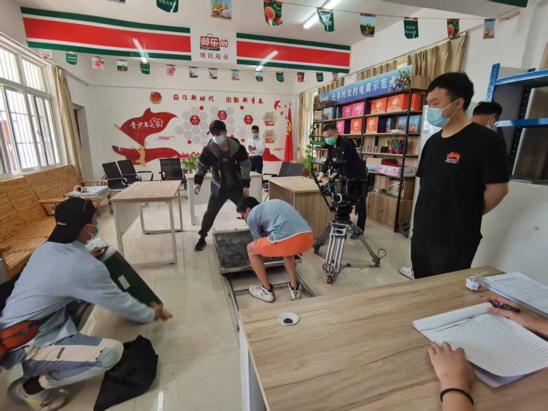 追星女孩心理学分析报告：玉田县广告片拍摄公司揭秘饭圈应援式传播逻辑